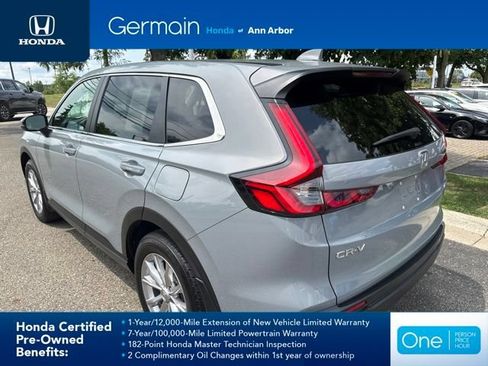 Used 2023 Honda CR-V EX image 11