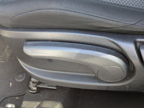 Used 2023 Kia Soul LX w/ Option Group 015 image 12