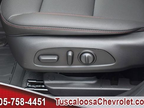 New 2026 Chevrolet Trax RS w/ Sunroof Package image 15