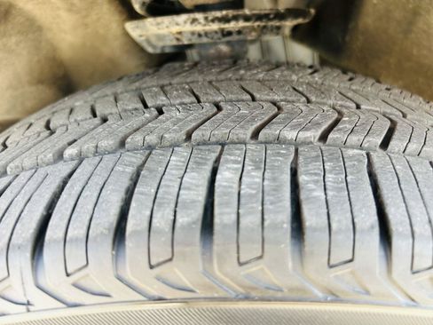 Used 2024 Ford Explorer ST w/ Equipment Group 401A AWD/4WD image 49