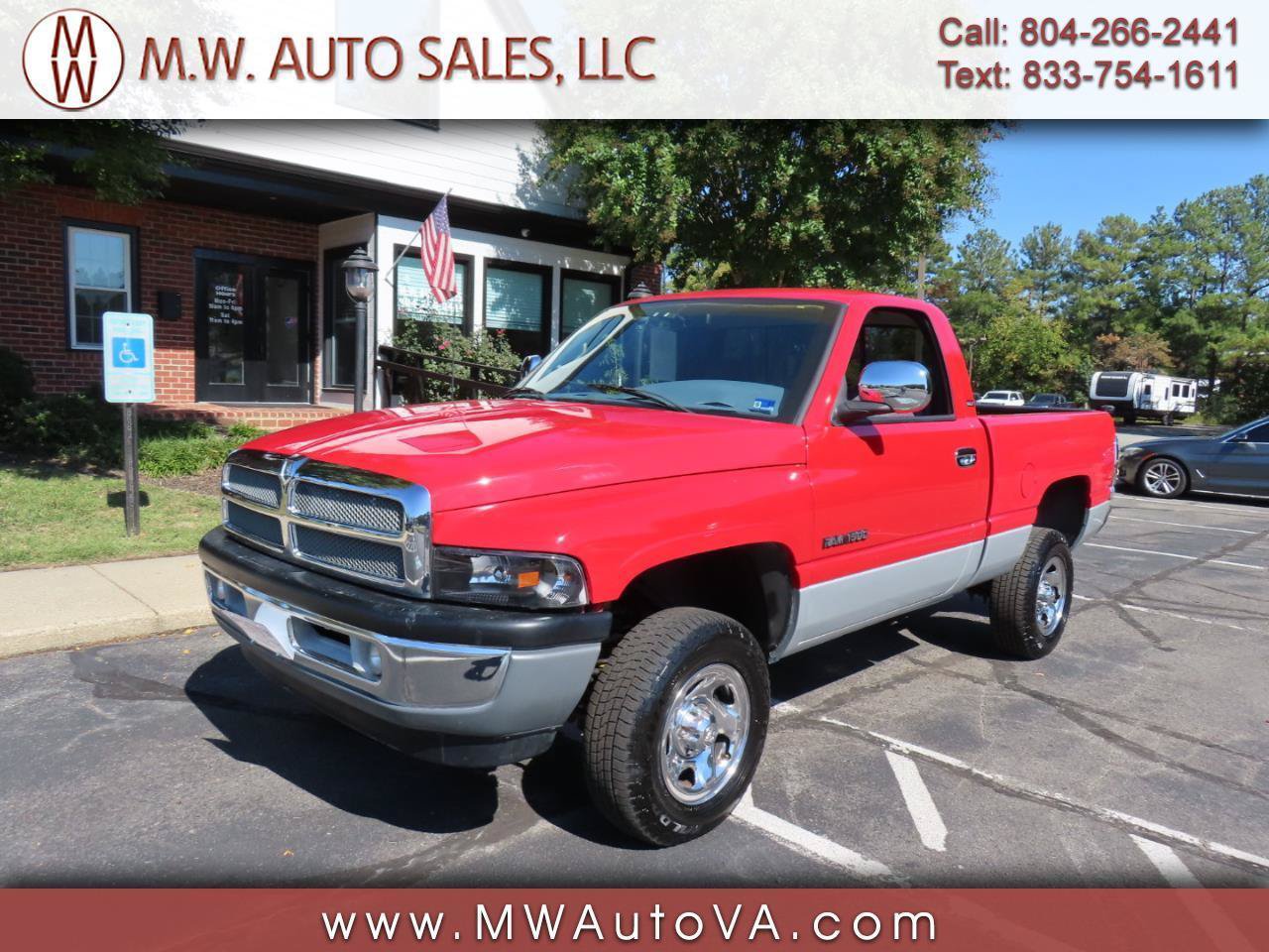Used 1998 Dodge Ram 1500 Truck 4x4 Regular Cab image 1