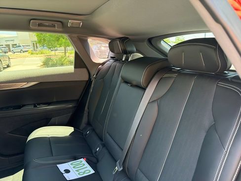 Certified 2025 Cadillac Optiq Sport 2 w/ LPO, Floor Liner Package AWD/4WD image 35