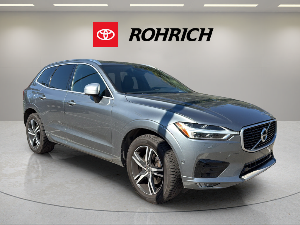 Used 2018 Volvo XC60 T6 R-Design w/ Convenience Package AWD/4WD image 4