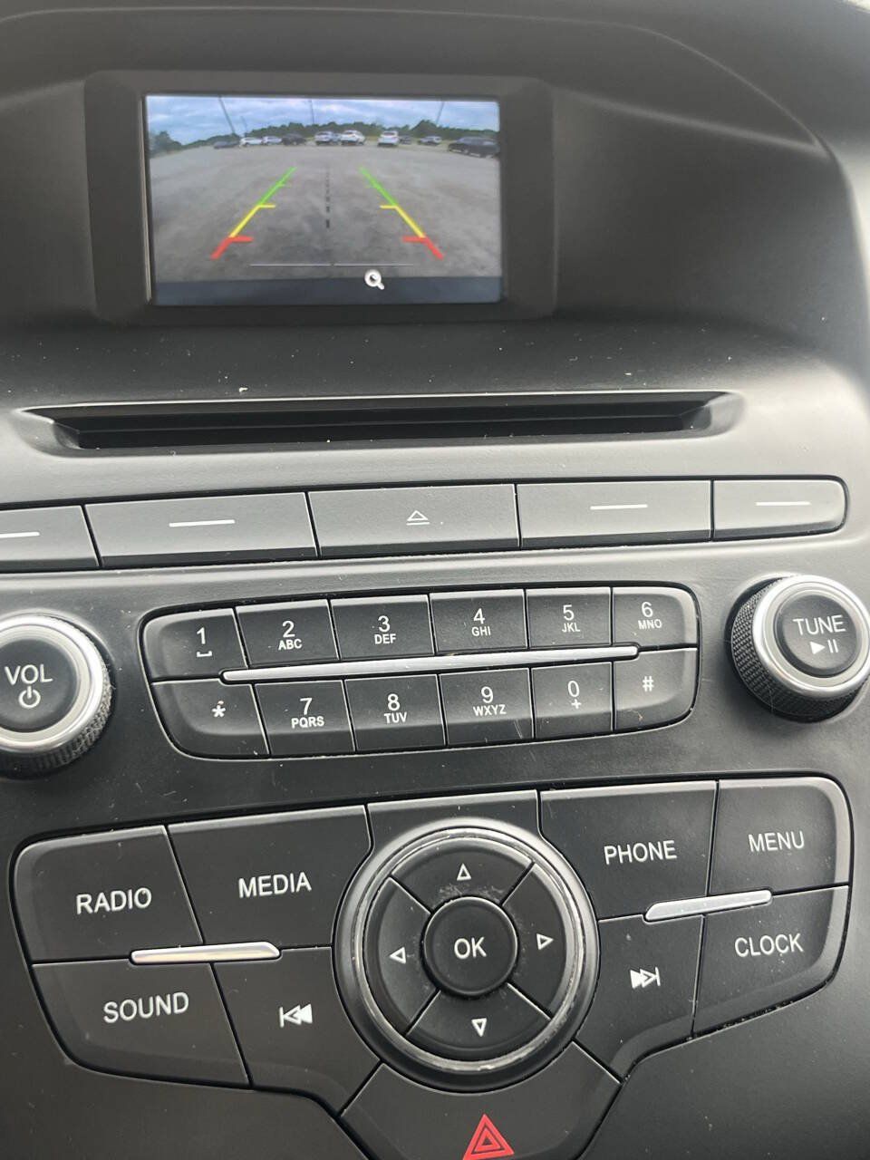 Used 2015 Ford Focus SE FWD image 14