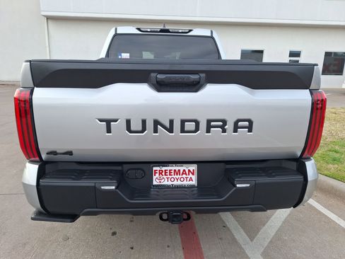 Used 2025 Toyota Tundra SR5 image 5
