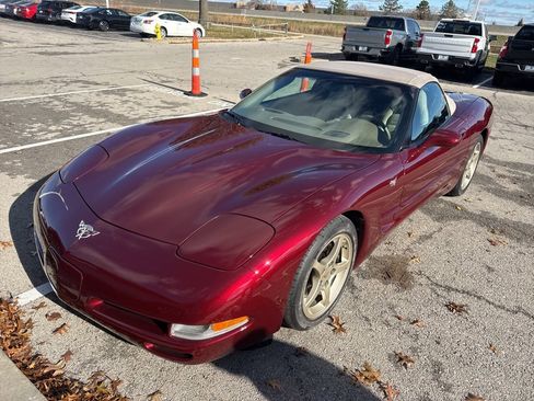 Used 2003 Chevrolet Corvette Convertible w/ Preferred Equipment Group1 image 4