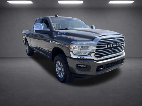 Used 2024 RAM 2500 Laramie w/ Safety Group AWD/4WD image 11
