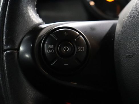 Used 2021 MINI Cooper 2-Door Hardtop w/ Storage Package image 13