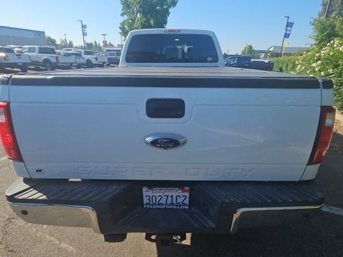 Used 2016 Ford F250 Lariat w/ Lariat Interior Package AWD/4WD image 8