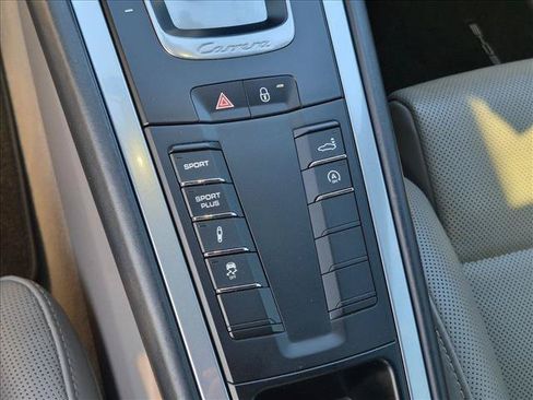 Used 2012 Porsche 911 Carrera S RWD image 16