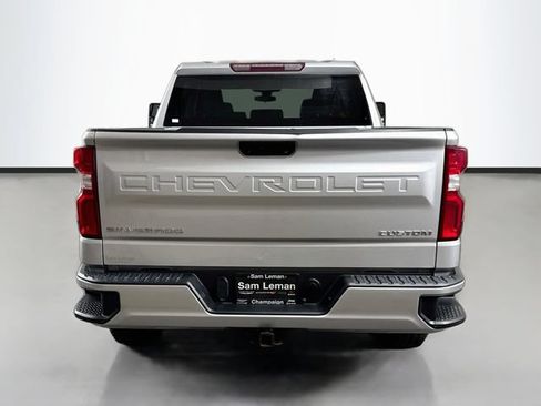 Used 2022 Chevrolet Silverado 1500 Custom w/ Safety Confidence Package AWD/4WD image 6
