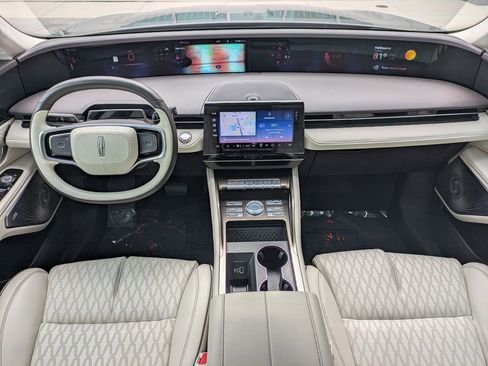 Certified 2024 Lincoln Nautilus Black Label AWD/4WD image 17