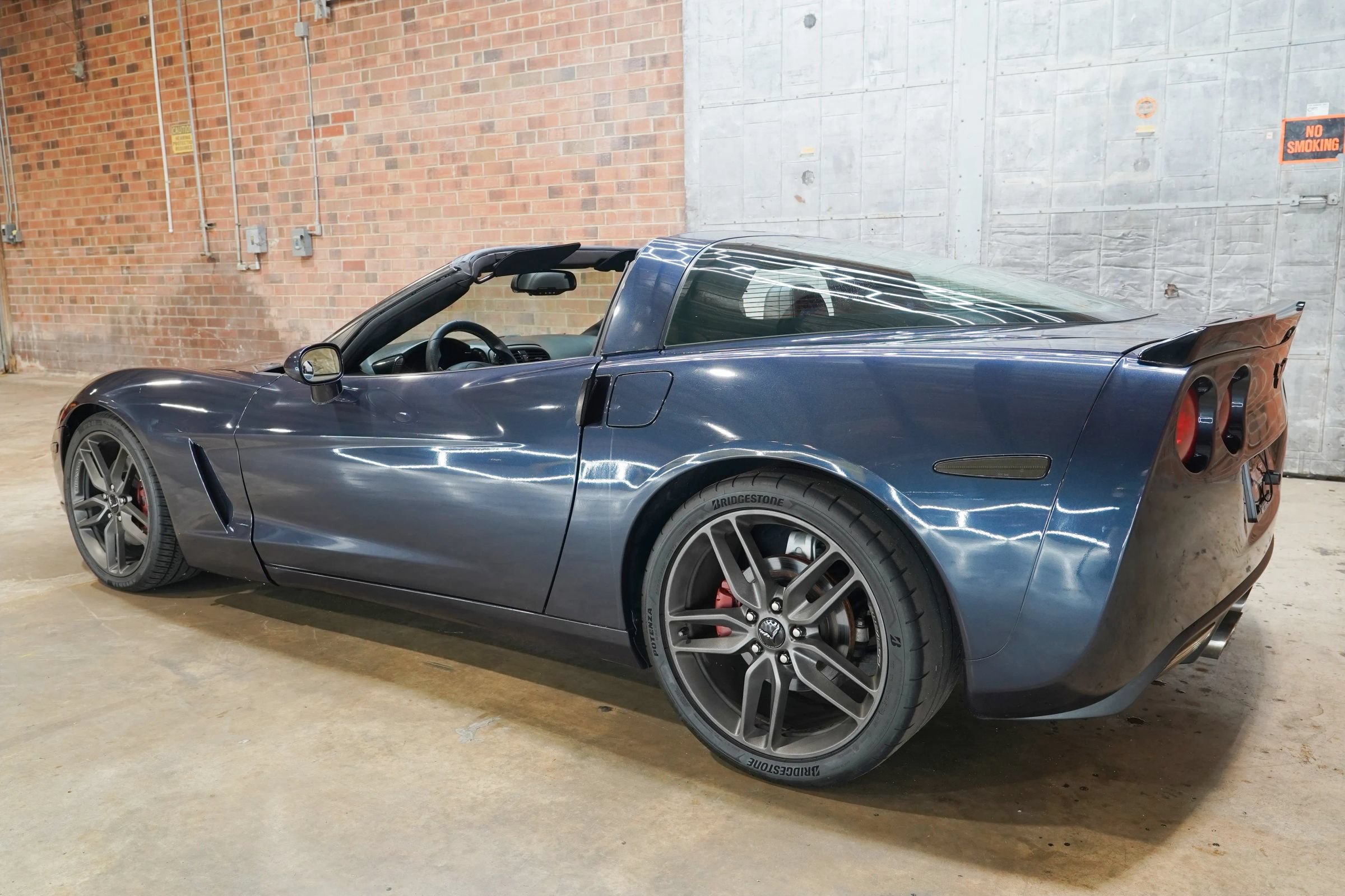 Used 2013 Chevrolet Corvette Coupe w/ Battery Protection Package RWD image 38