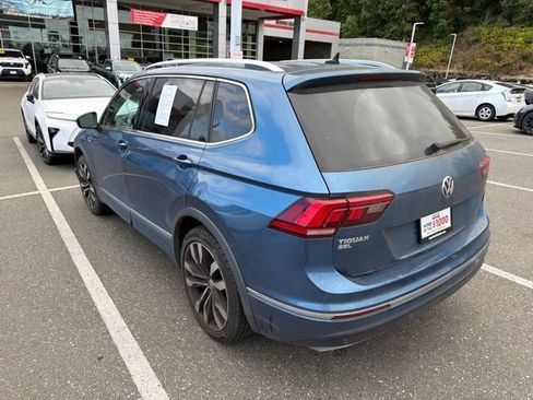 Used 2020 Volkswagen Tiguan SEL Premium R-Line AWD/4WD image 3