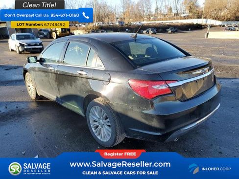 Used 2011 Chrysler 200 Limited FWD image 3