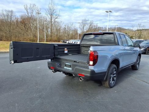 New 2026 Honda Ridgeline Sport image 11