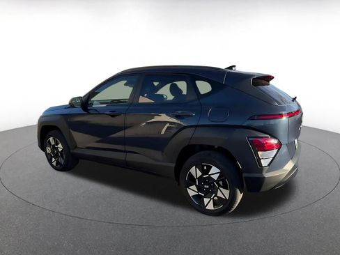 Used 2025 Hyundai Kona SEL image 9