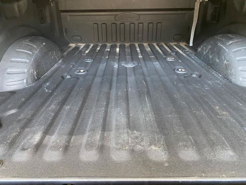 Used 2019 Ford F250 XL w/ STX Appearance Package AWD/4WD image 18