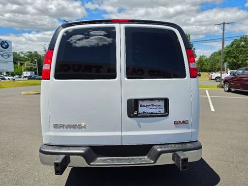 Used 2024 GMC Savana 2500 w/ Driver Convenience Package RWD image 6