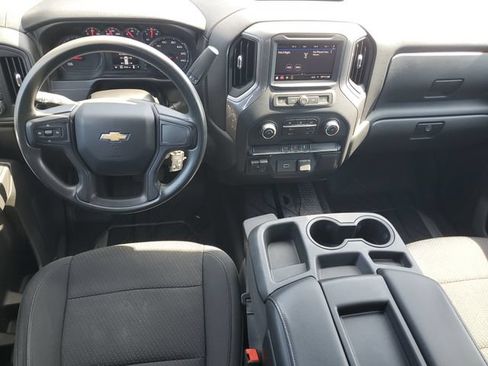 Certified 2020 Chevrolet Silverado 1500 Custom w/ Custom Value Package AWD/4WD image 11