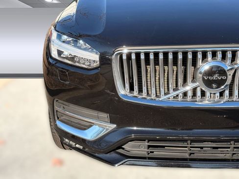 Certified 2022 Volvo XC90 T6 Inscription w/ Advanced Package image 11