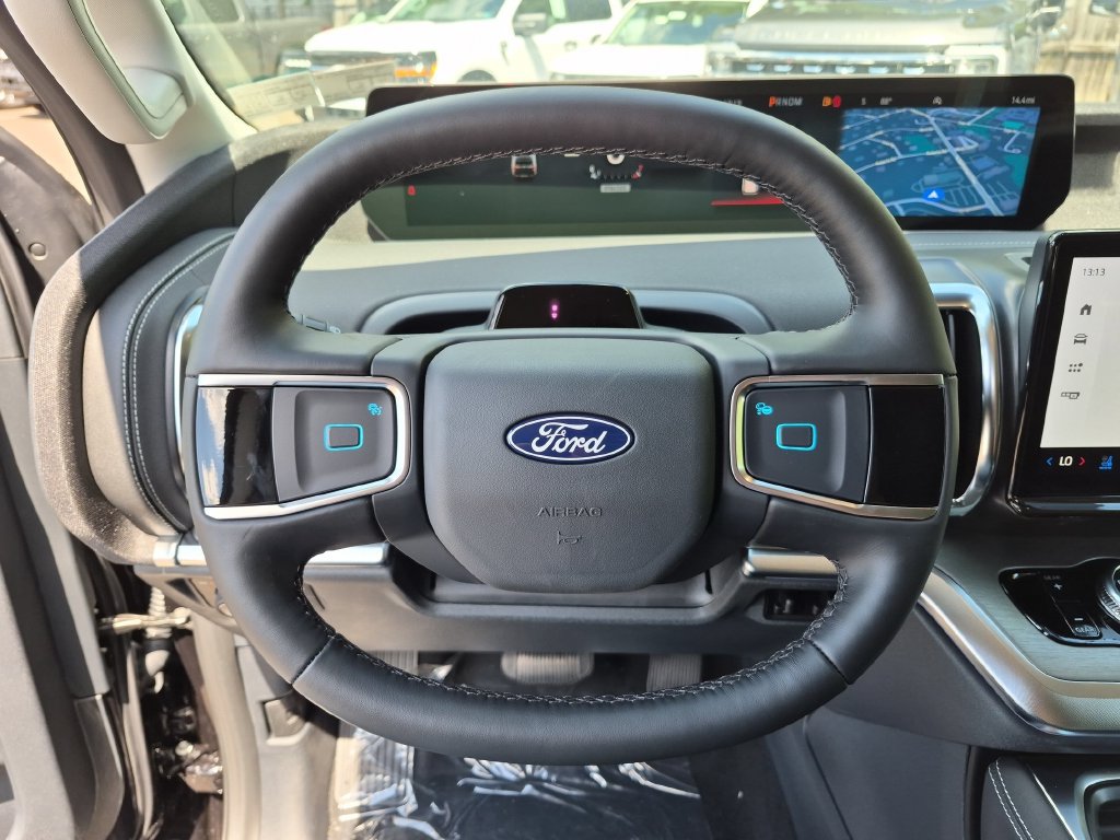 New 2027 Ford Expedition Platinum AWD/4WD image 16