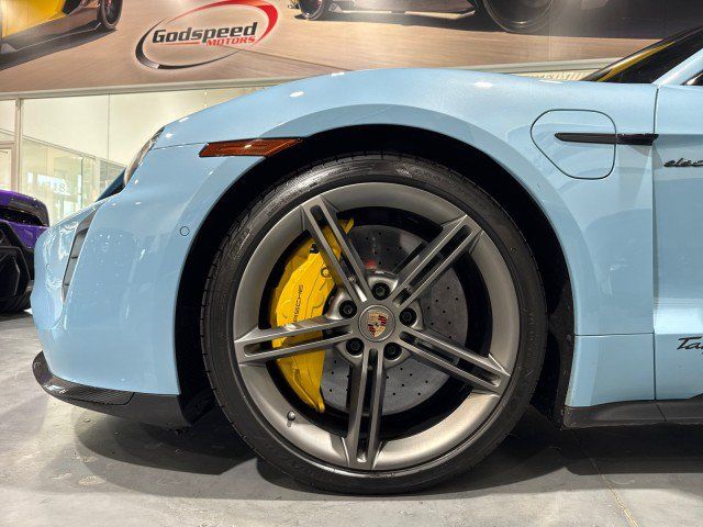 Used 2020 Porsche Taycan Turbo S AWD/4WD image 7