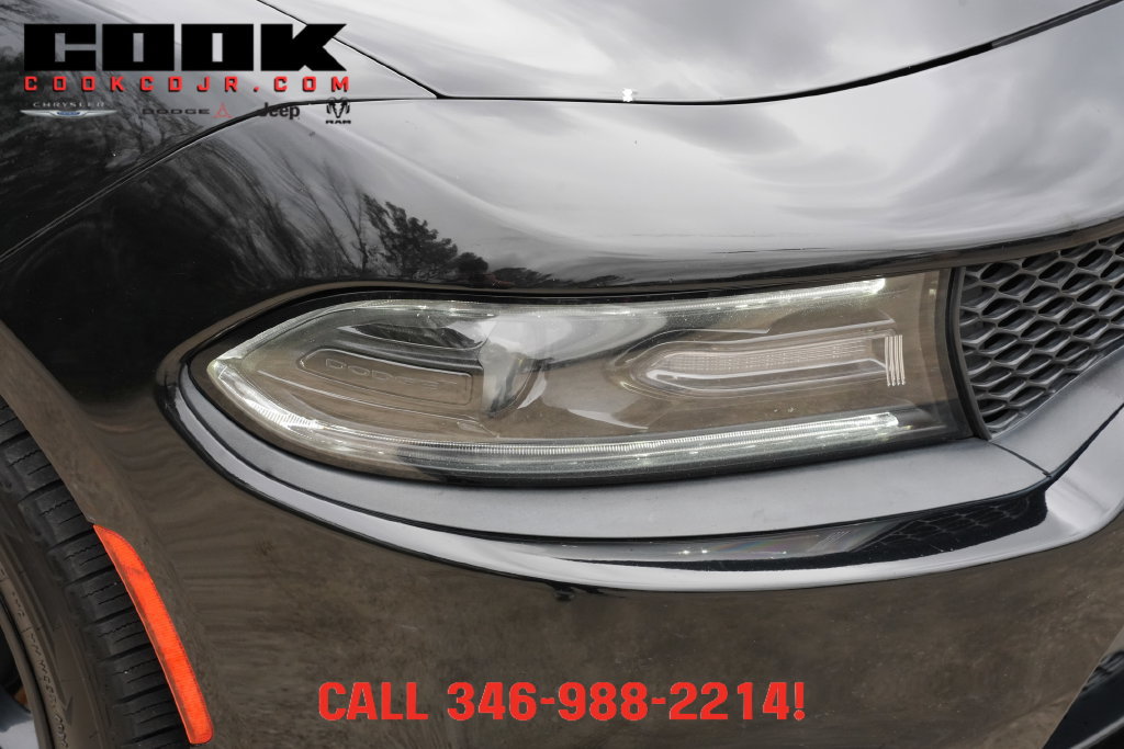 Used 2018 Dodge Charger R/T RWD image 25