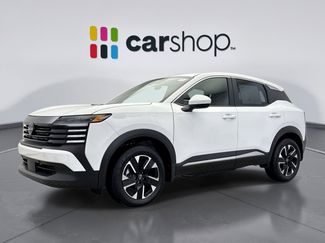 Used 2025 Nissan Kicks SV video 1