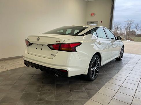 Used 2024 Nissan Altima 2.5 SR image 5