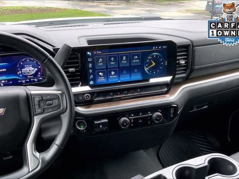 Used 2024 Chevrolet Silverado 2500 LT image 6