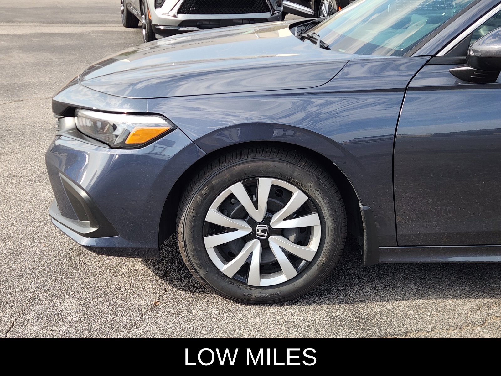 Used 2023 Honda Civic LX image 9