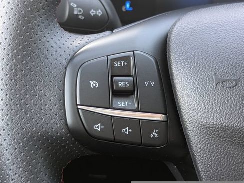 Used 2025 Ford Escape ST-Line FWD image 26