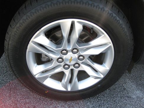 Used 2019 Chevrolet Blazer LT FWD image 10