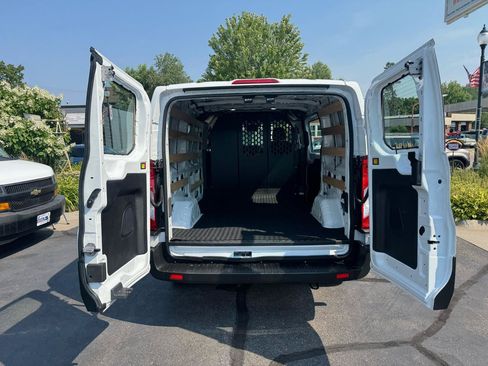 Used 2025 Ford Transit 250 Low Roof w/ Exterior Upgrade Package RWD image 10