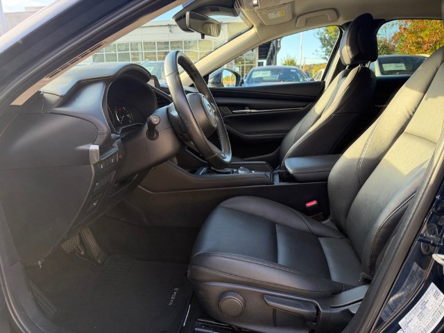 Used 2022 MAZDA MAZDA3 s FWD image 10