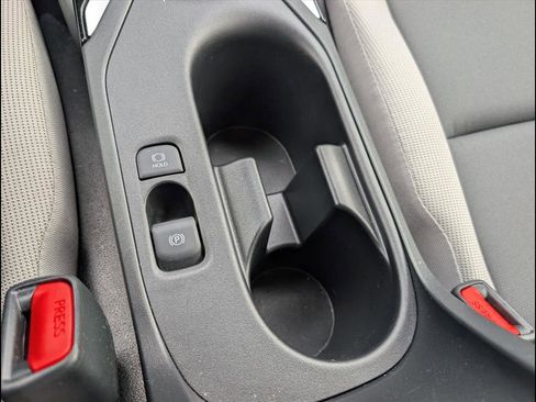 Used 2026 Toyota Corolla LE image 22