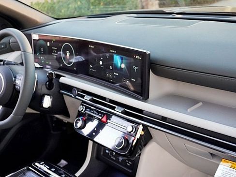 New 2026 Hyundai Tucson Limited image 13