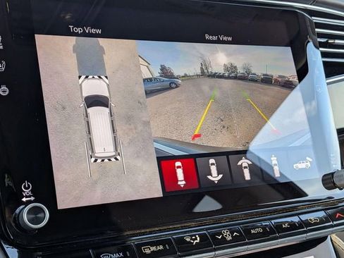 Used 2024 Jeep Grand Wagoneer Series II w/ Convenience Group III image 24