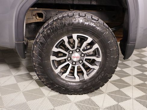 Used 2021 GMC Sierra 1500 AT4 w/ AT4 Value Package image 19