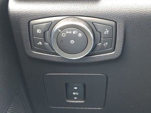 Used 2016 Ford F150 XLT w/ Equipment Group 302A Luxury image 24