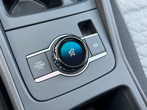 New 2026 Volkswagen Tiguan S image 27