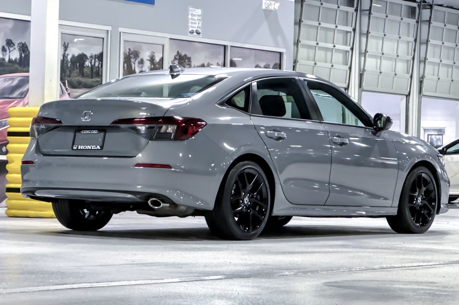 Used 2025 Honda Civic Sport image 9