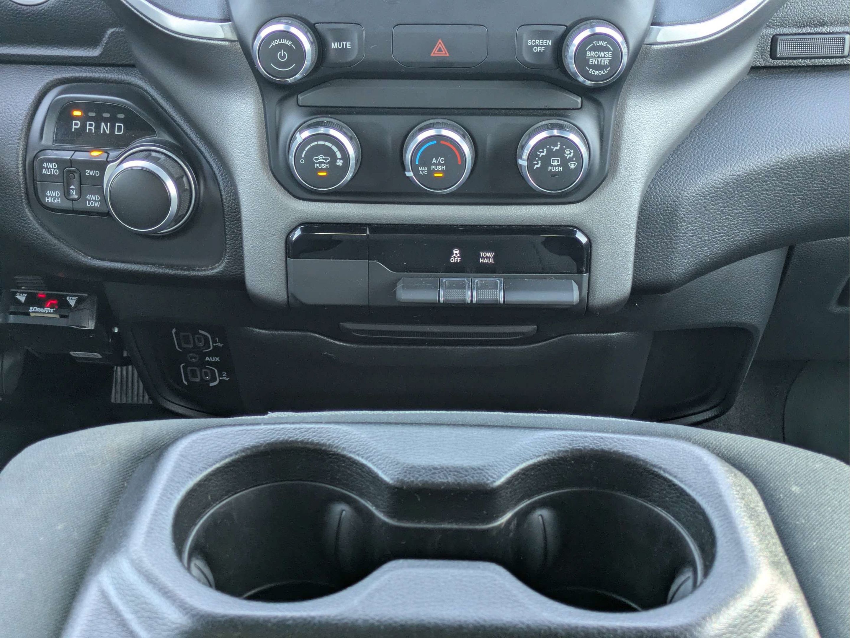 Used 2022 RAM 1500 Big Horn AWD/4WD image 15
