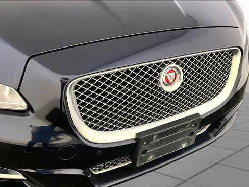 Used 2014 Jaguar XJ L Portfolio AWD/4WD image 31