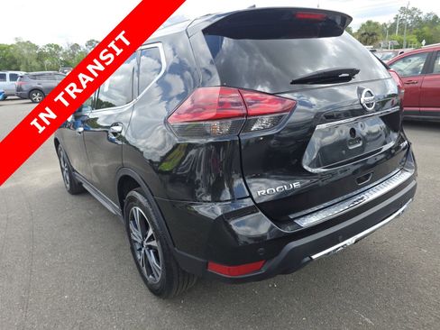 Used 2020 Nissan Rogue SV w/ Premium Package image 4