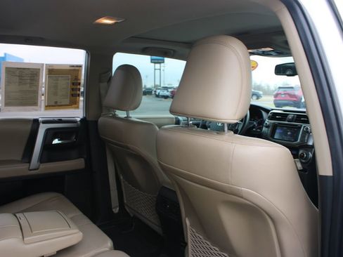 Used 2018 Toyota 4Runner Limited image 32