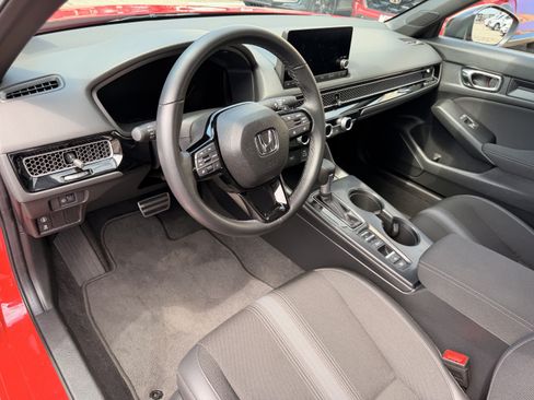 Used 2024 Honda Civic Sport image 9