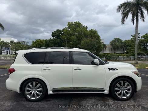 Used 2013 INFINITI QX56 2WD w/ Deluxe Touring Pkg image 6