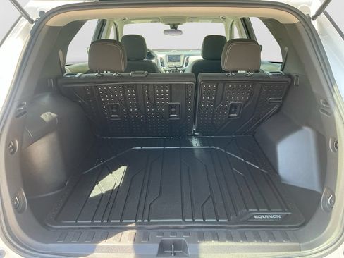 Used 2024 Chevrolet Equinox LS w/ Sport Edition FWD image 17